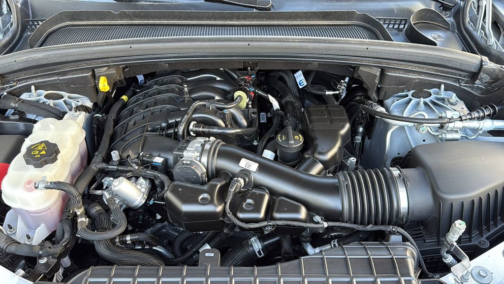 Used 2025 Jeep Grand Cherokee Altitude image 29