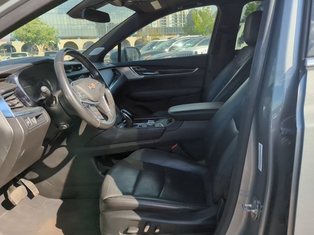 Certified 2023 Cadillac XT5 Premium Luxury AWD/4WD image 11