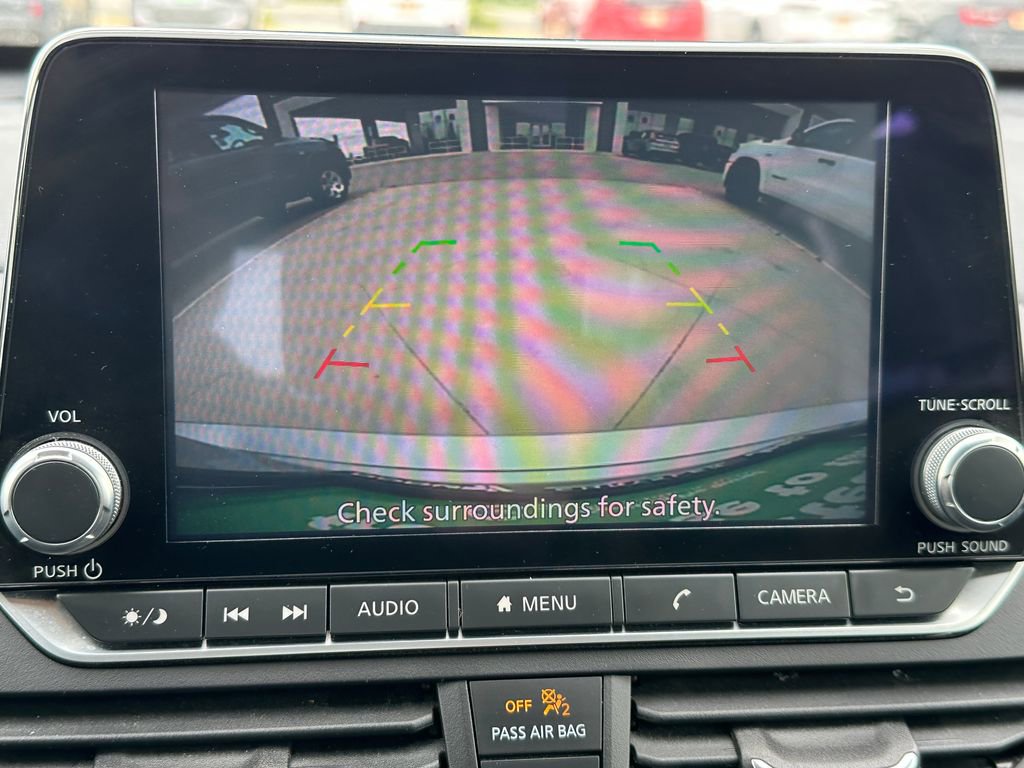 Used 2024 Nissan Altima 2.5 SV image 32