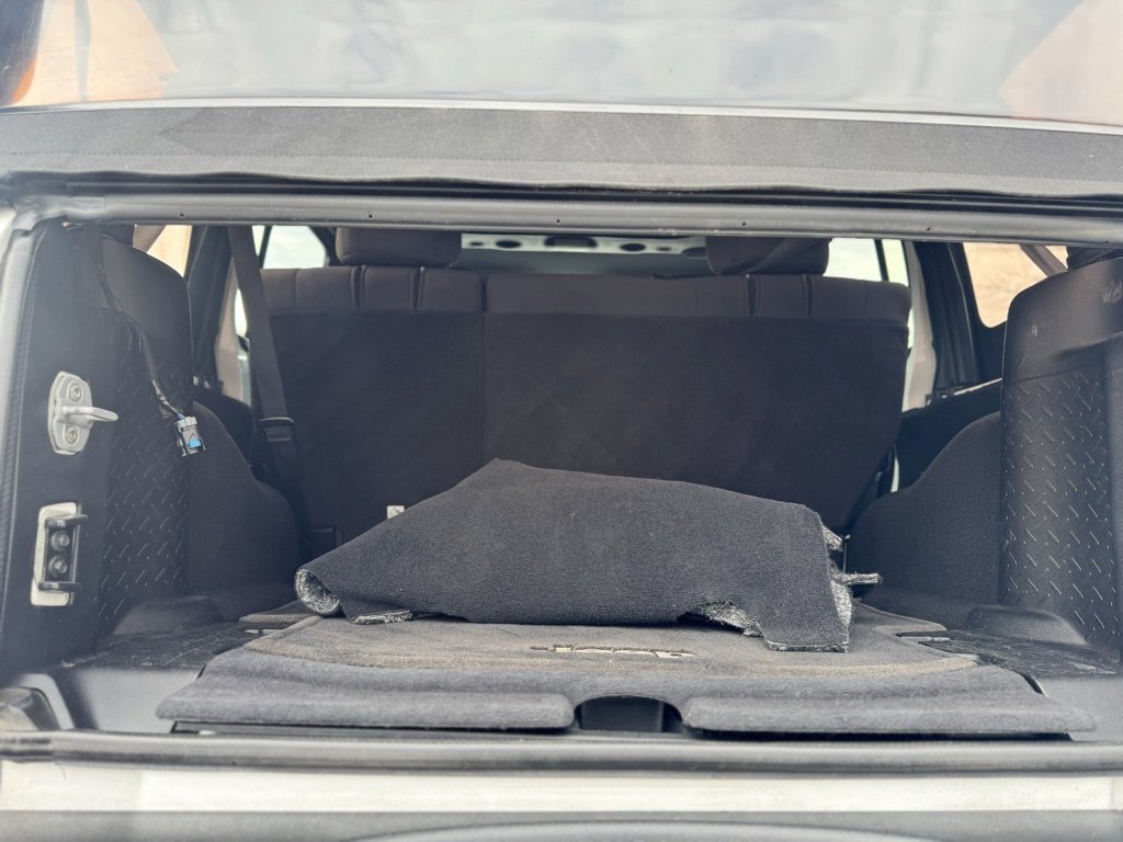 Used 2011 Jeep Wrangler Unlimited Sport image 29