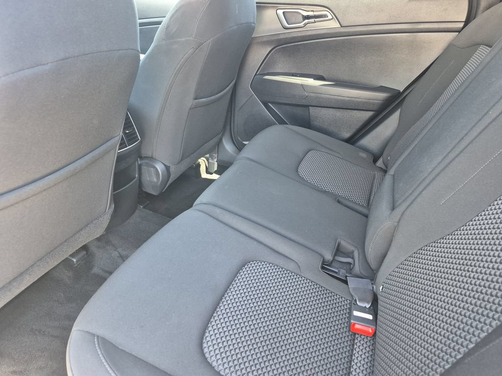 Certified 2024 Kia Sportage LX AWD/4WD image 13