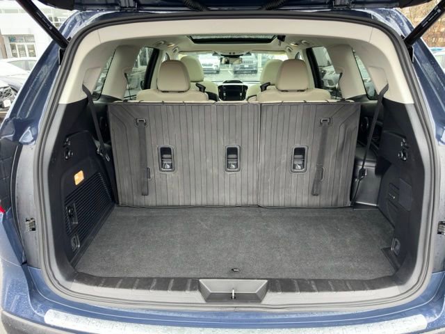 Used 2023 Subaru Ascent Limited w/ Technology Package image 25