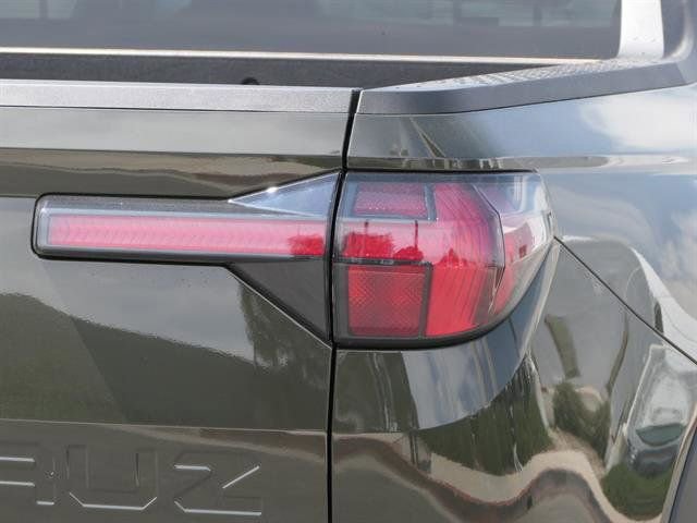 New 2025 Hyundai Santa Cruz SEL image 3