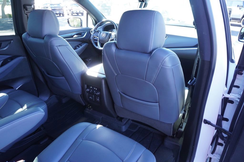 Certified 2022 Buick Enclave Premium w/ Surround and Sites Package image 11