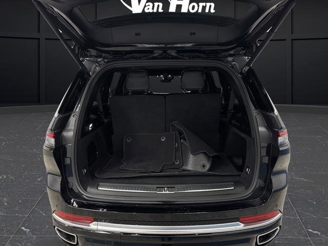 Used 2024 Jeep Grand Cherokee L Summit image 15