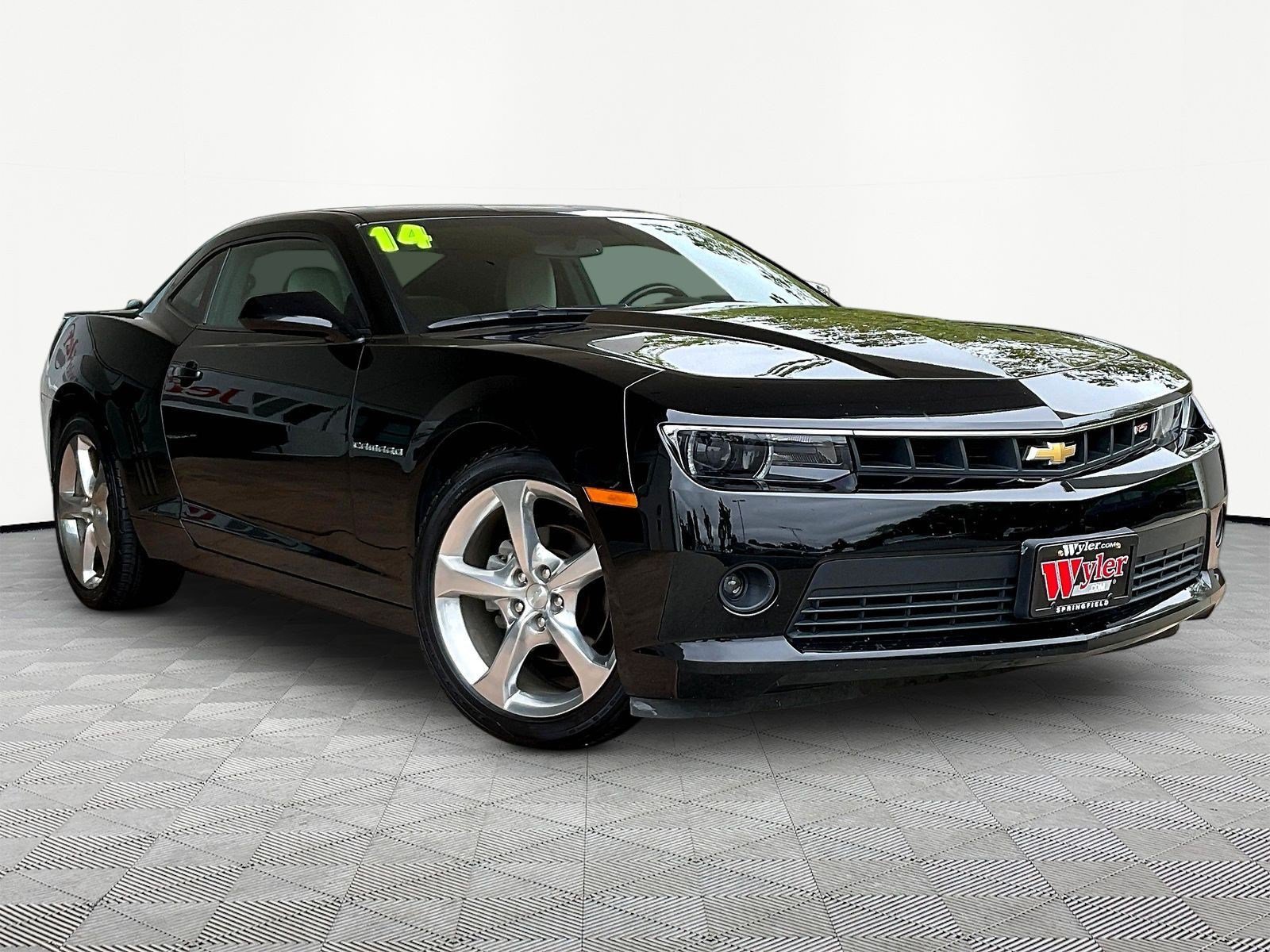 Used 2014 Chevrolet Camaro LT w/ RS Package RWD image 3