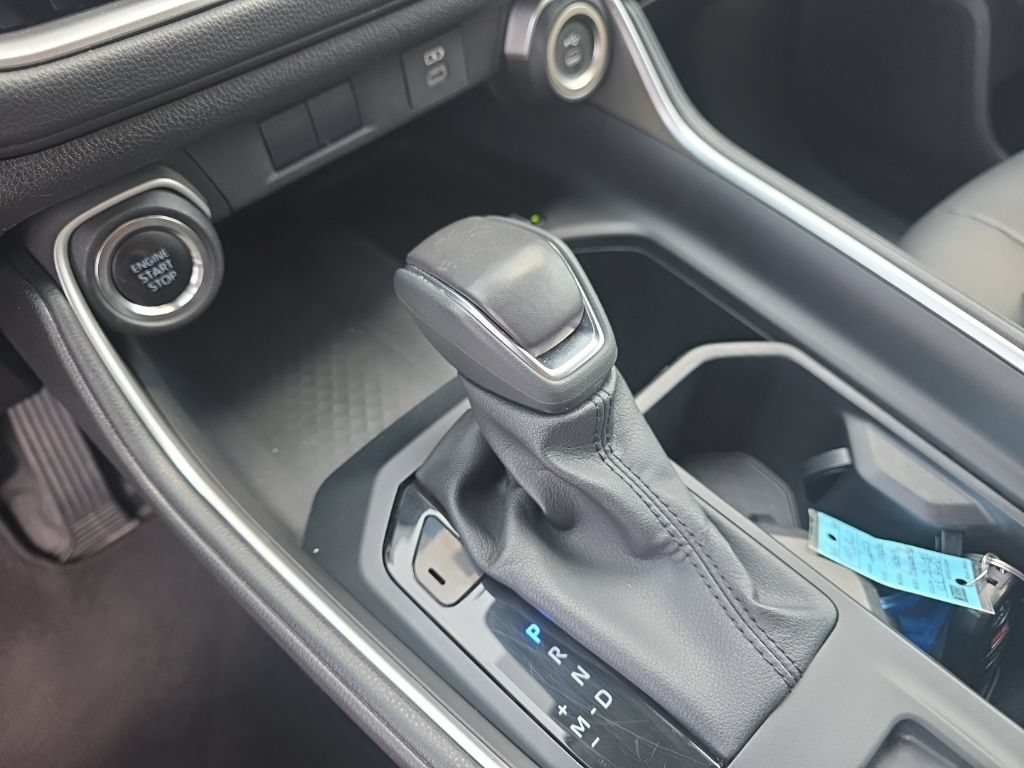 Used 2025 Toyota Grand Highlander AWD image 23