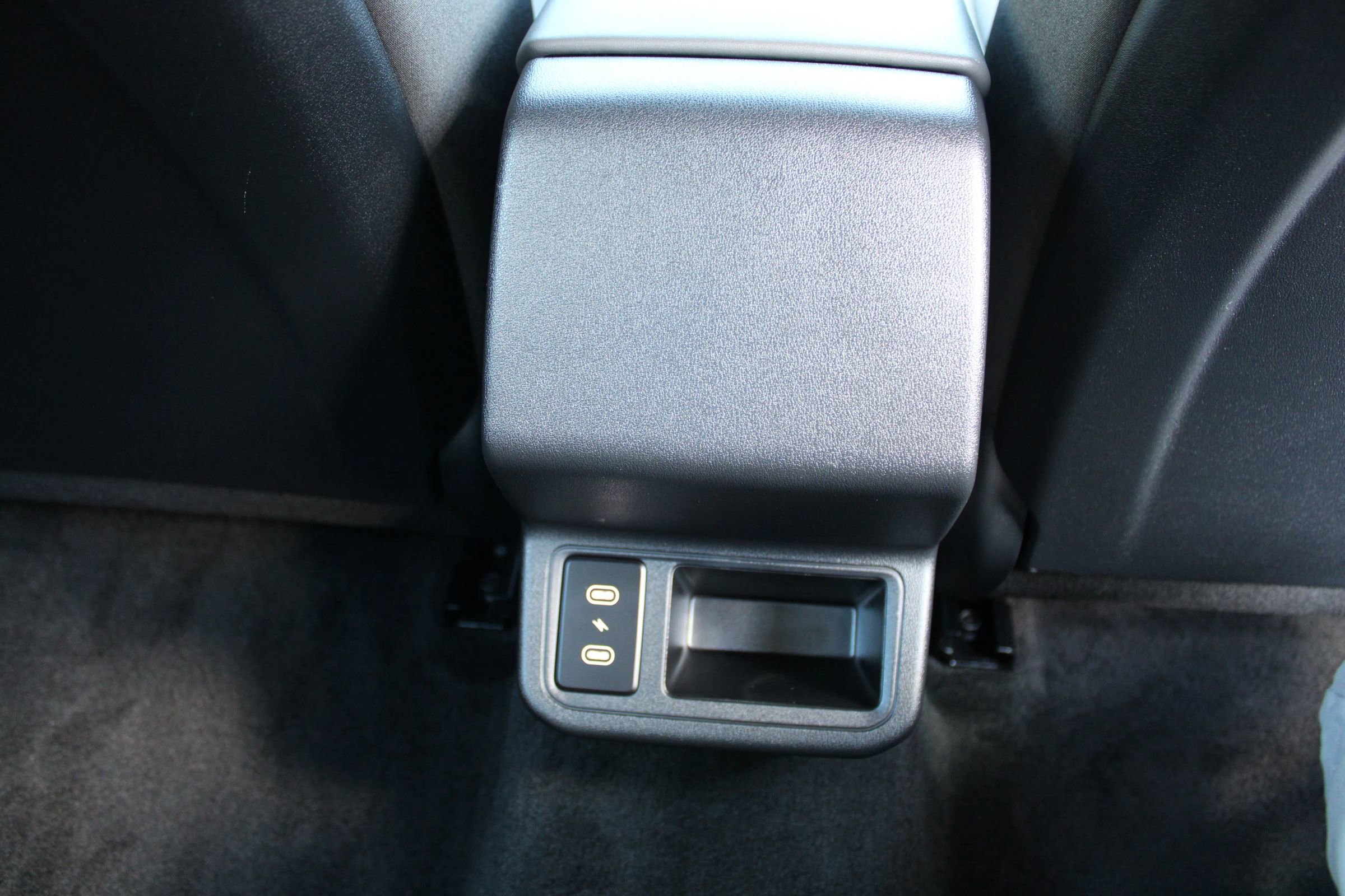 Used 2025 Kia K4 image 22