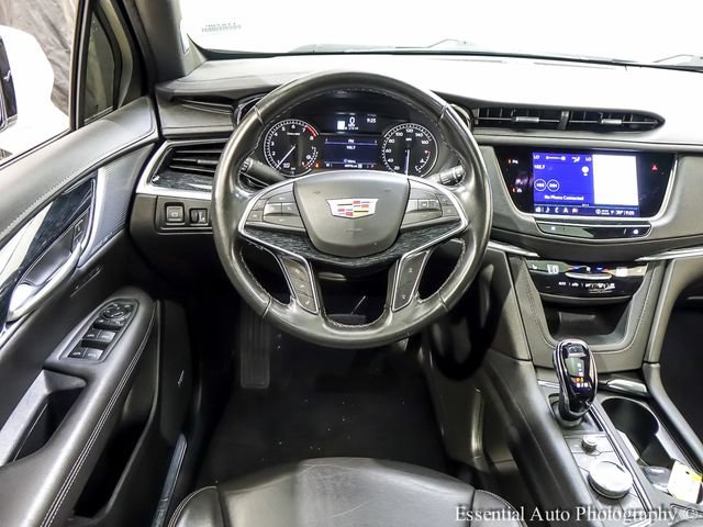 Certified 2024 Cadillac XT5 Premium Luxury w/ LPO, Floor Liner Package AWD/4WD image 3
