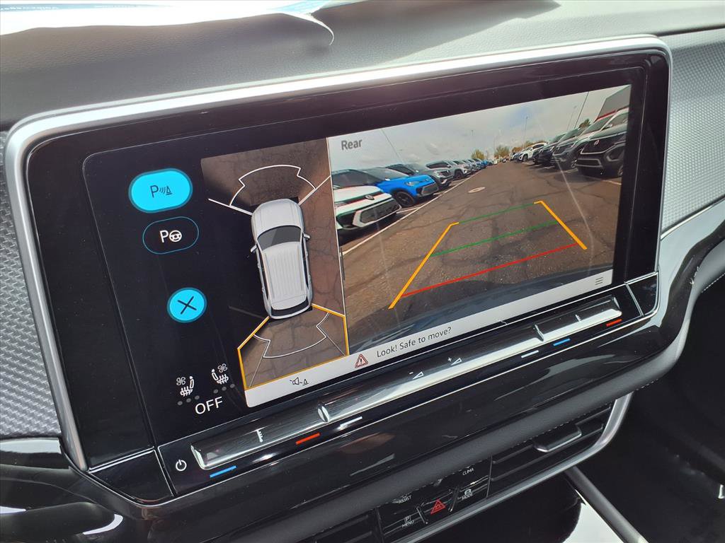 New 2026 Volkswagen Atlas Cross Sport SEL Premium R-Line image 18