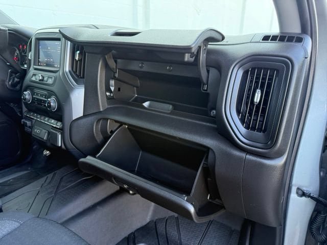 Certified 2025 Chevrolet Silverado 2500 Custom w/ Custom Value Package AWD/4WD image 27