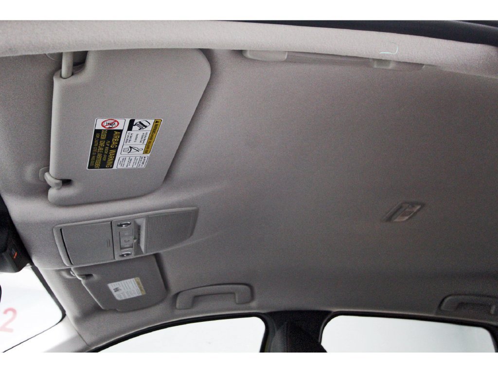 New 2026 Nissan Kicks SR w/ Cold Weather Package FWD image 29