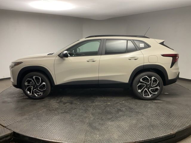 New 2026 Chevrolet Trax RS image 4