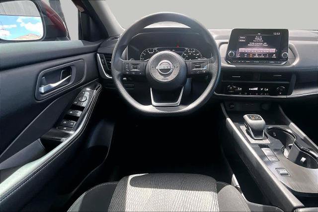 Certified 2024 Nissan Rogue SV FWD image 6