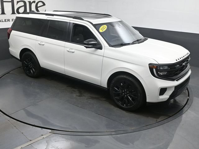 Used 2025 Ford Expedition Max Platinum w/ Stealth Appearance Package AWD/4WD image 50