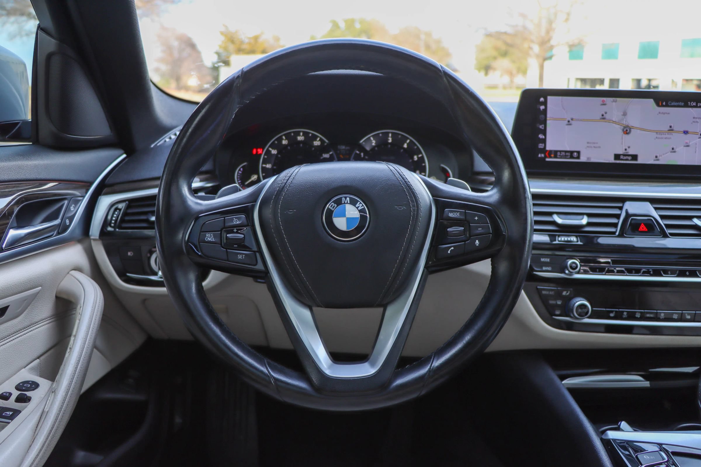 Used 2017 BMW 540i xDrive AWD/4WD image 28