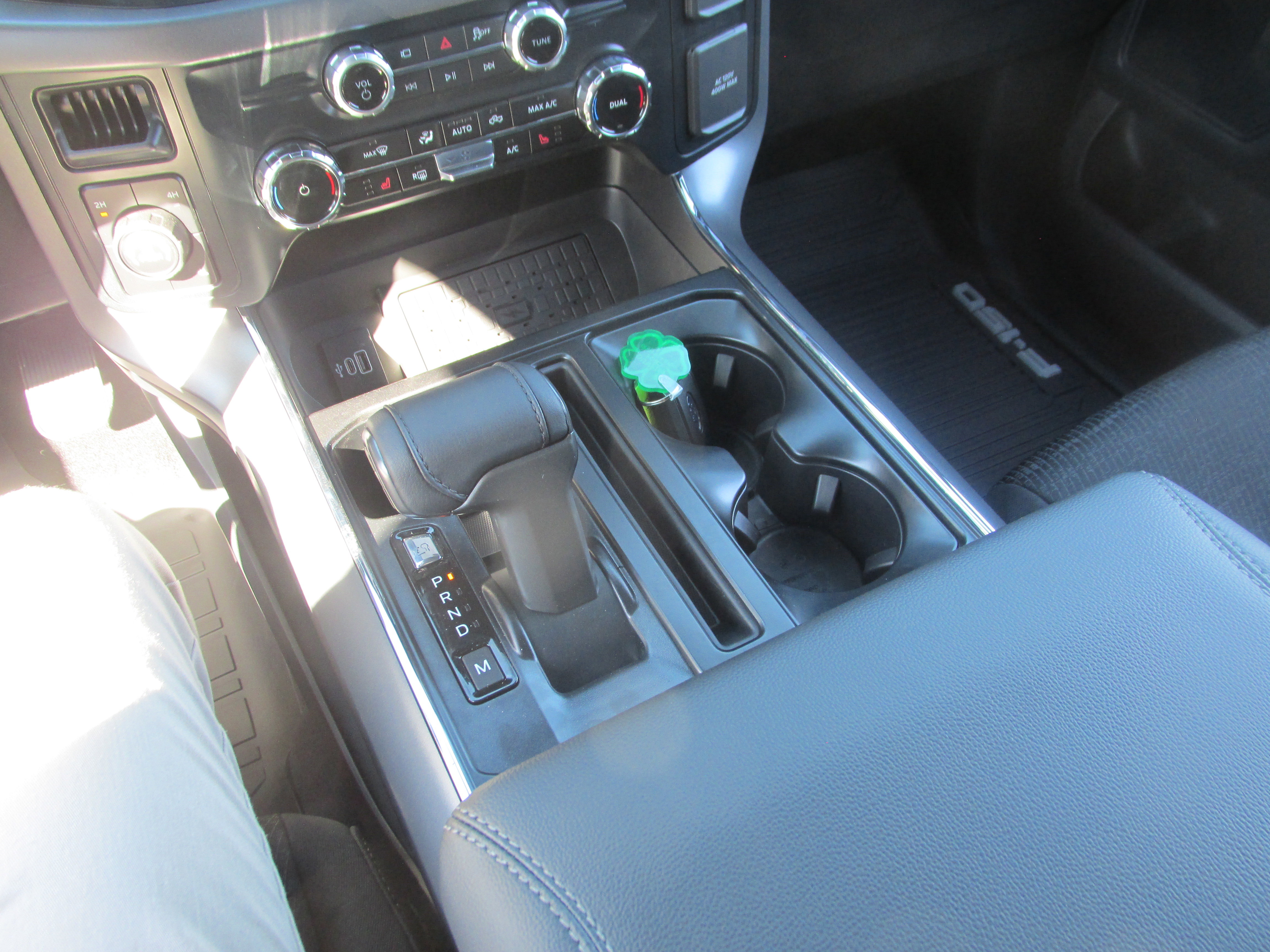 New 2026 Ford F150 XLT w/ Equipment Group 302A MID image 39