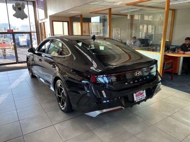 New 2026 Hyundai Sonata SEL image 3