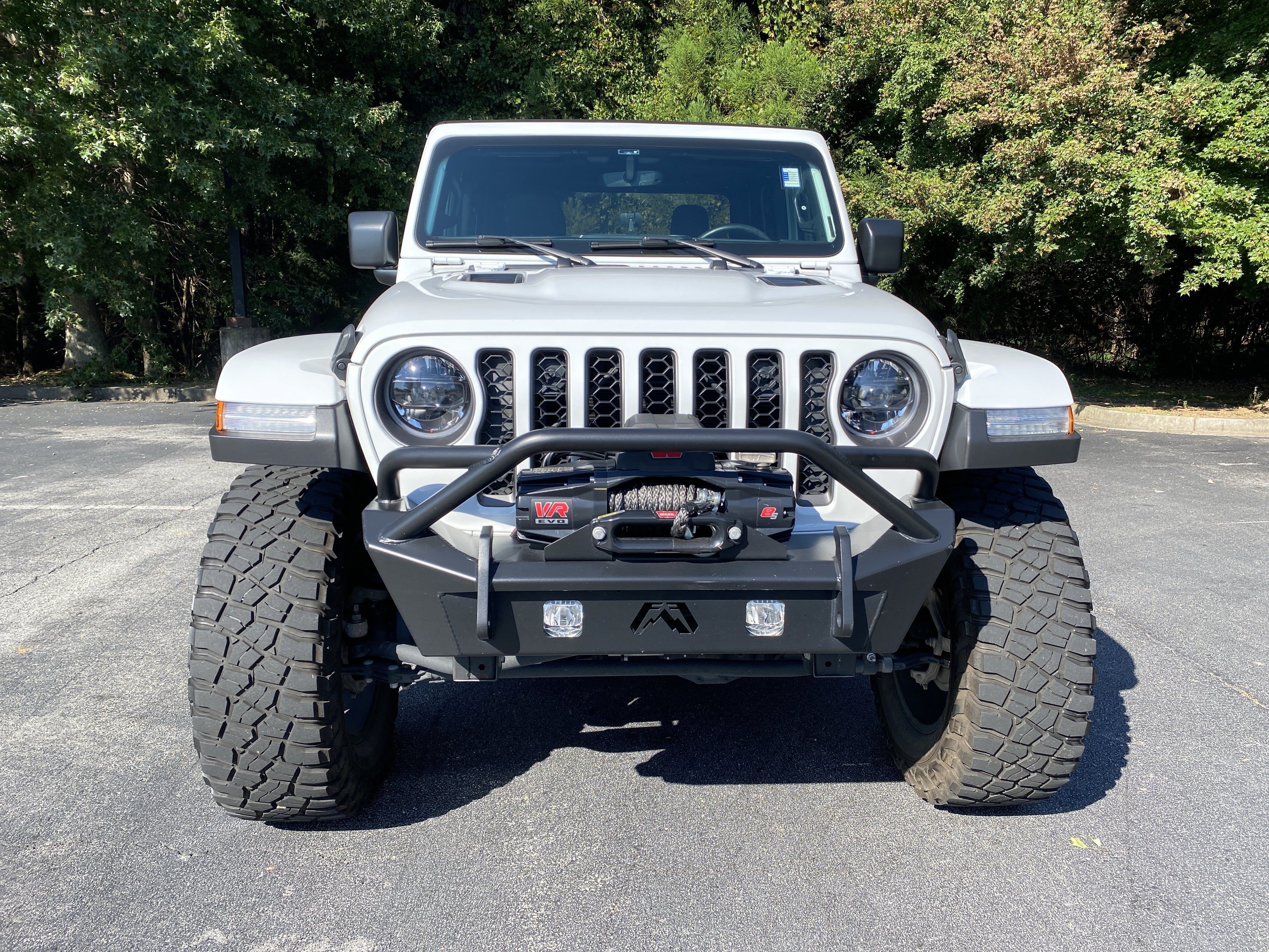 Used 2023 Jeep Gladiator Rubicon w/ LED Lighting Group AWD/4WD image 3