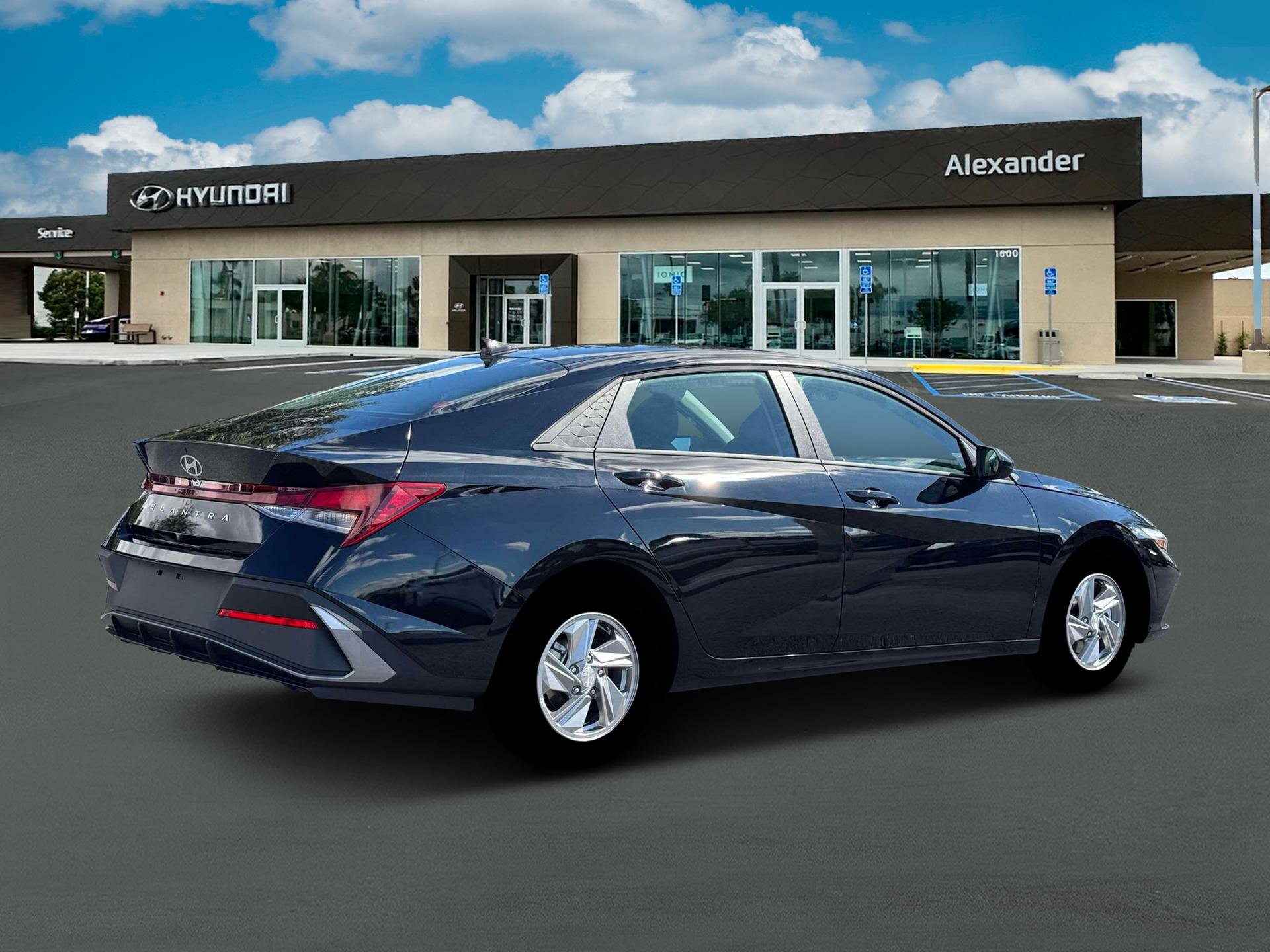 New 2026 Hyundai Elantra SE image 8