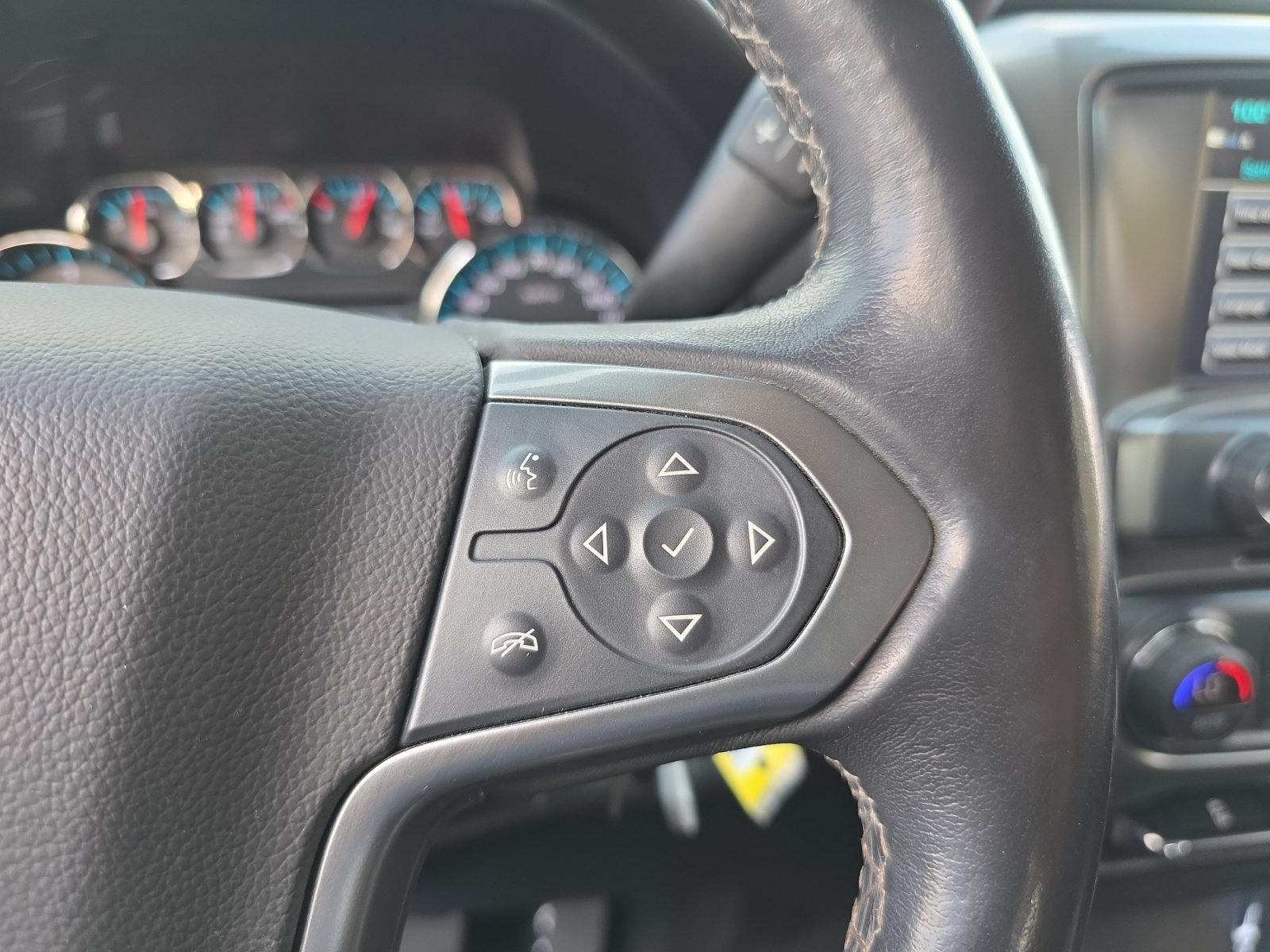 Used 2018 Chevrolet Silverado 2500 LT w/ All Star Edition AWD/4WD image 20