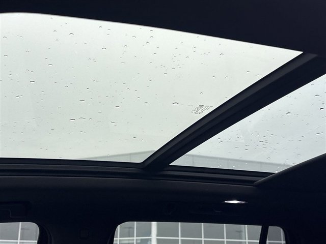 Certified 2023 Chevrolet Tahoe High Country w/ Premium Package 2 image 19