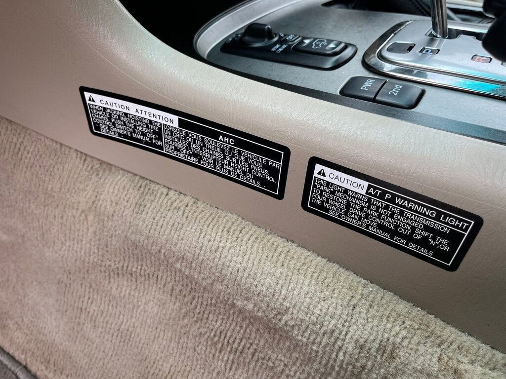 Used 2006 Toyota Land Cruiser image 77