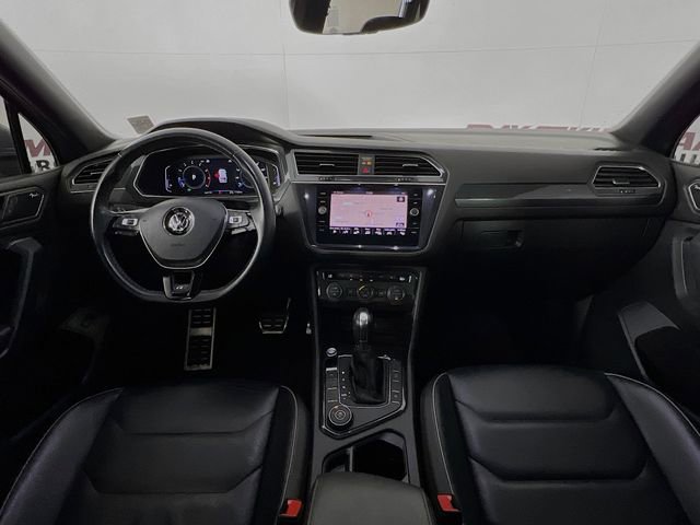 Used 2019 Volkswagen Tiguan SEL Premium R-Line w/ 3rd Row Seat Package AWD/4WD image 25