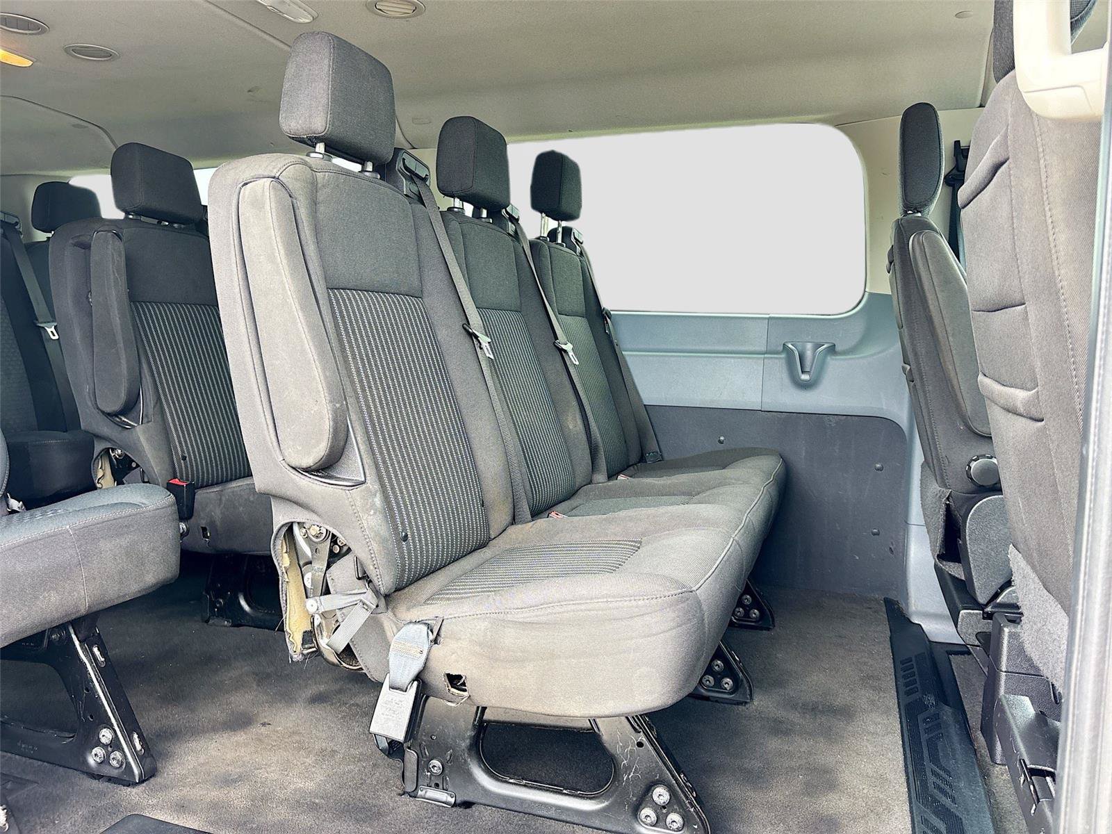Used 2018 Ford Transit 350 XLT RWD image 25