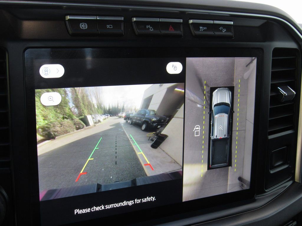 Used 2023 Ford F450 Platinum w/ FX4 Off-Road Package image 40