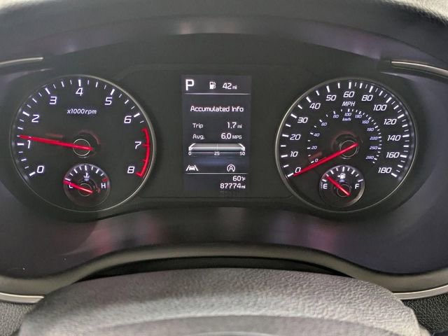 Used 2022 Kia Stinger GT1 AWD/4WD image 18
