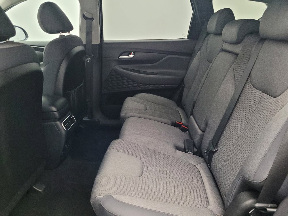 Used 2023 Hyundai Santa Fe SEL image 18