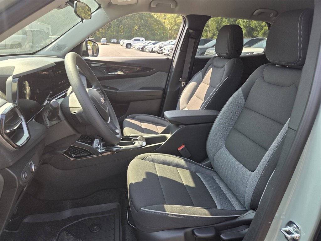 New 2026 Chevrolet TrailBlazer LT image 8