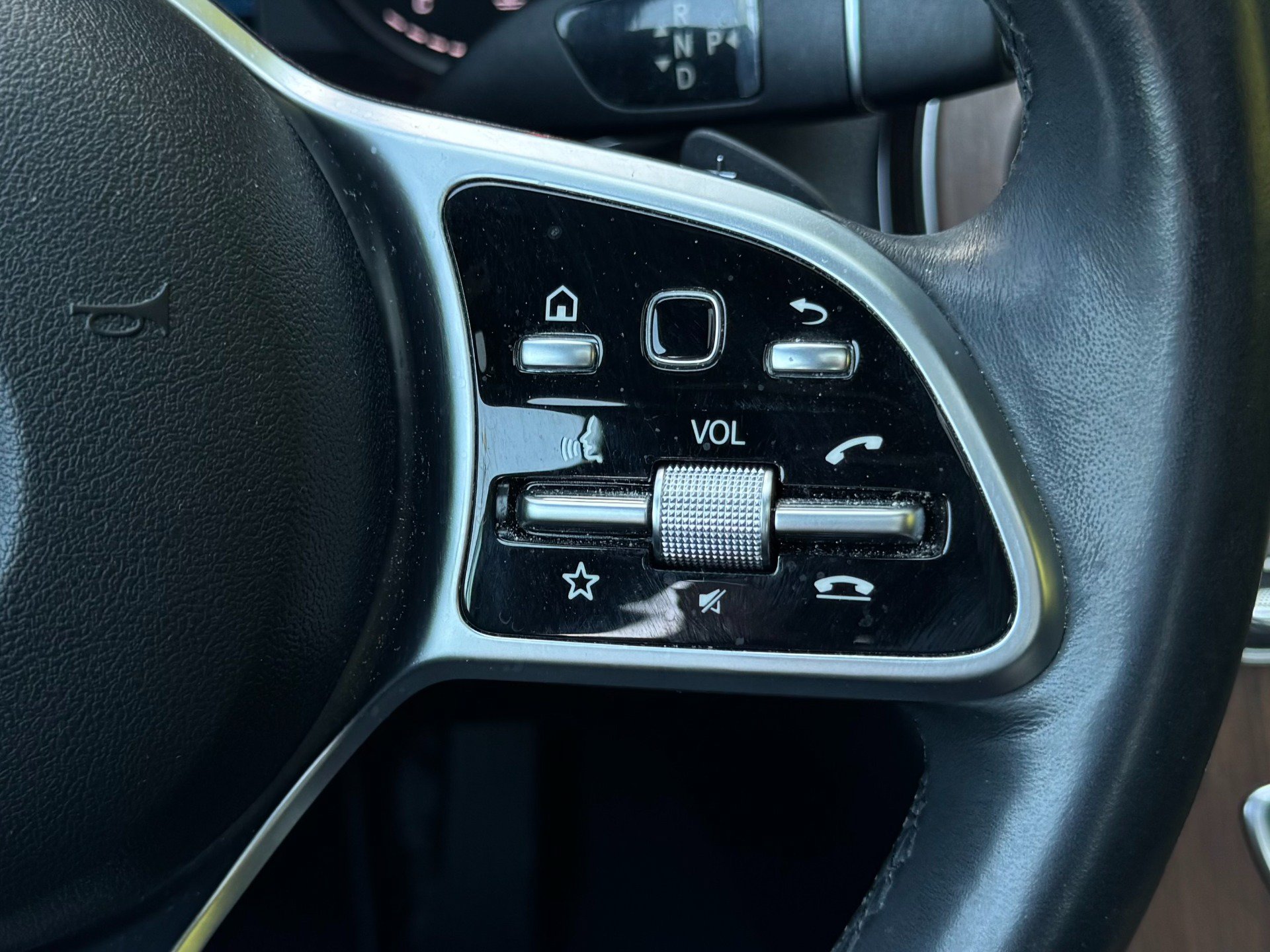 Used 2019 Mercedes-Benz C 300 4MATIC Sedan image 45