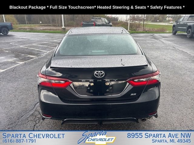 Used 2024 Toyota Camry SE FWD image 4