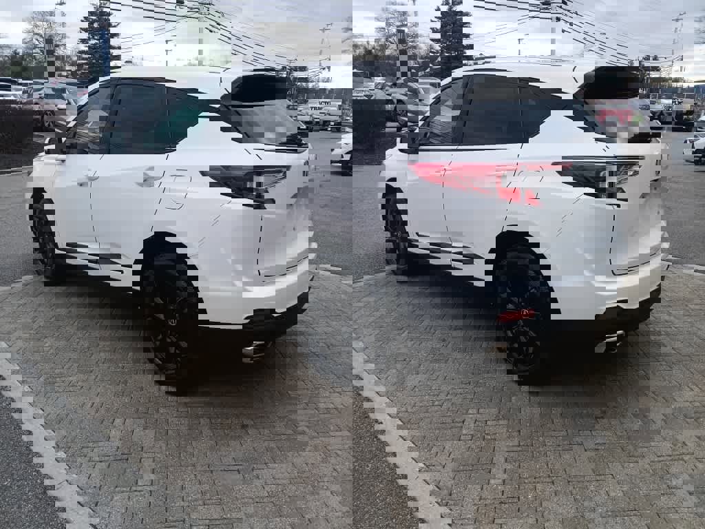 Used 2025 Acura RDX SH-AWD image 4
