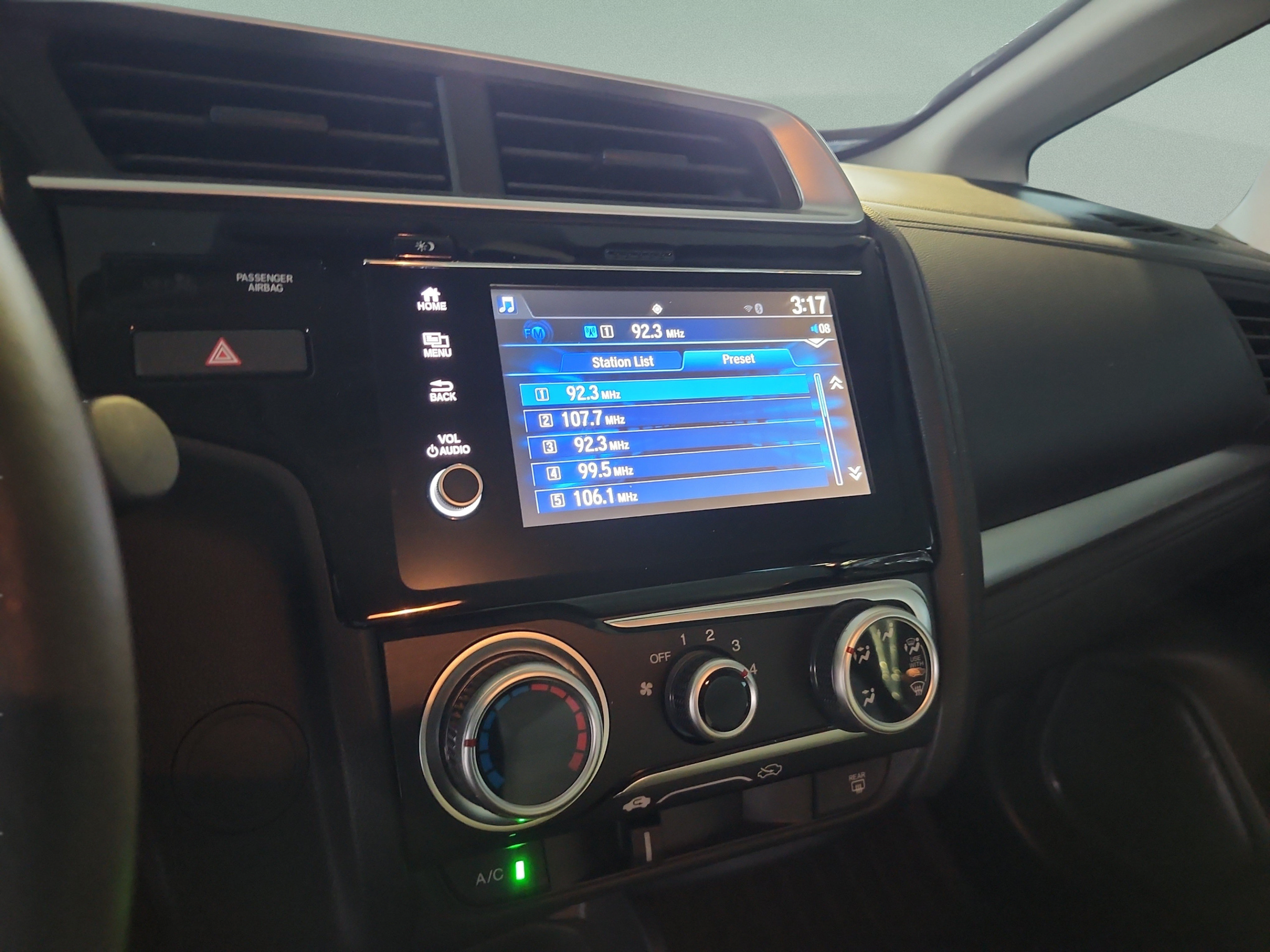 Used 2018 Honda Fit Sport image 15