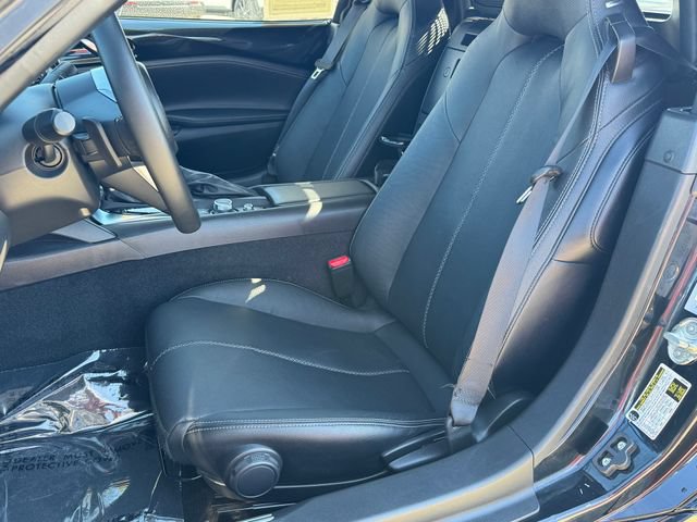 Used 2021 MAZDA MX-5 Miata Grand Touring RWD image 17