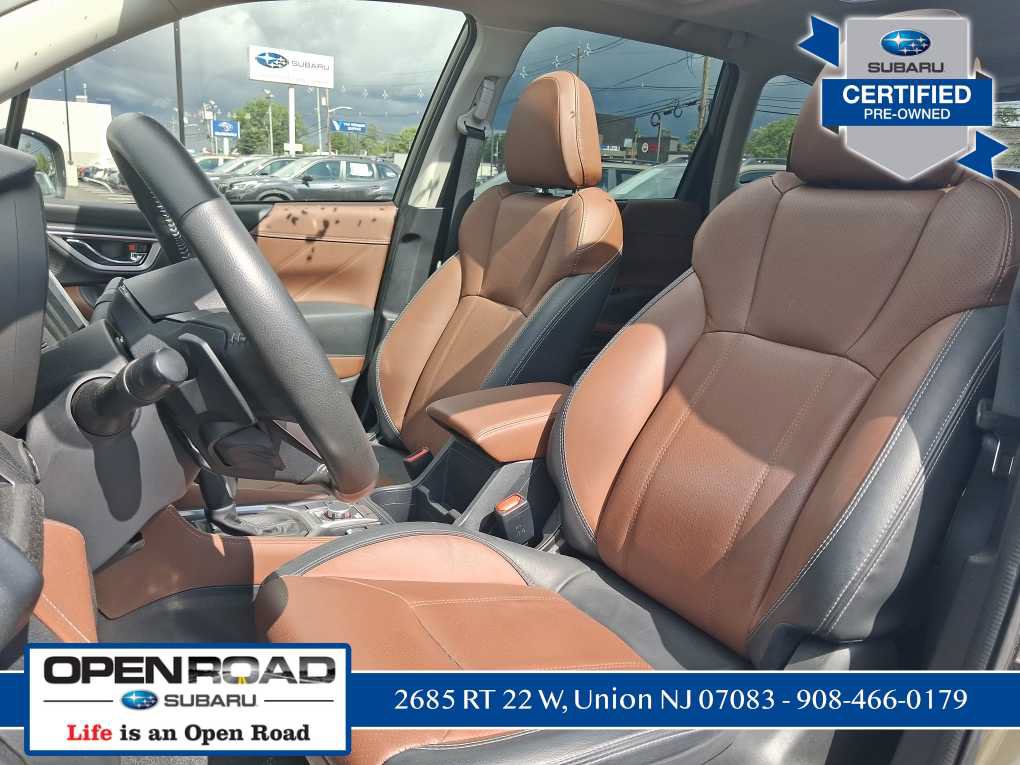 Used 2023 Subaru Forester Touring AWD/4WD image 32