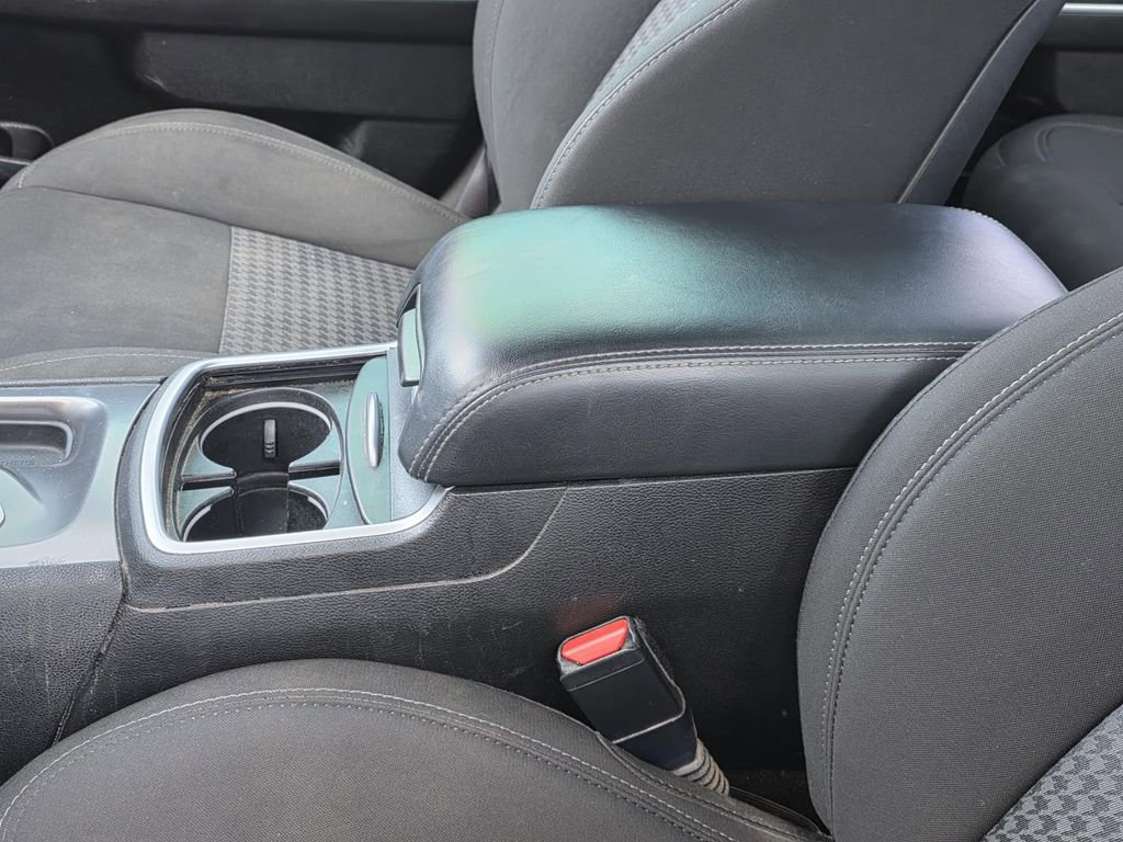 Used 2022 Dodge Charger R/T RWD image 8