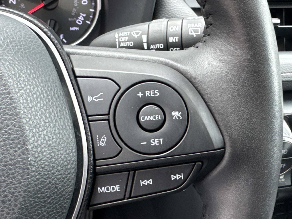 Used 2019 Toyota RAV4 XLE w/ Convenience Package AWD/4WD image 29