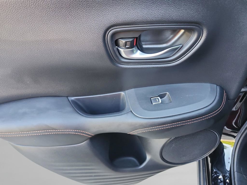 Used 2023 Honda HR-V Sport image 22