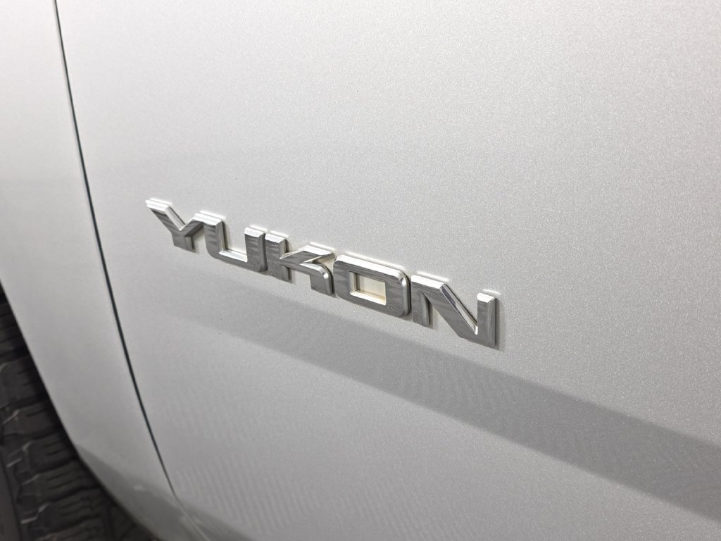 Used 2015 GMC Yukon SLT w/ Open Road Package AWD/4WD image 11