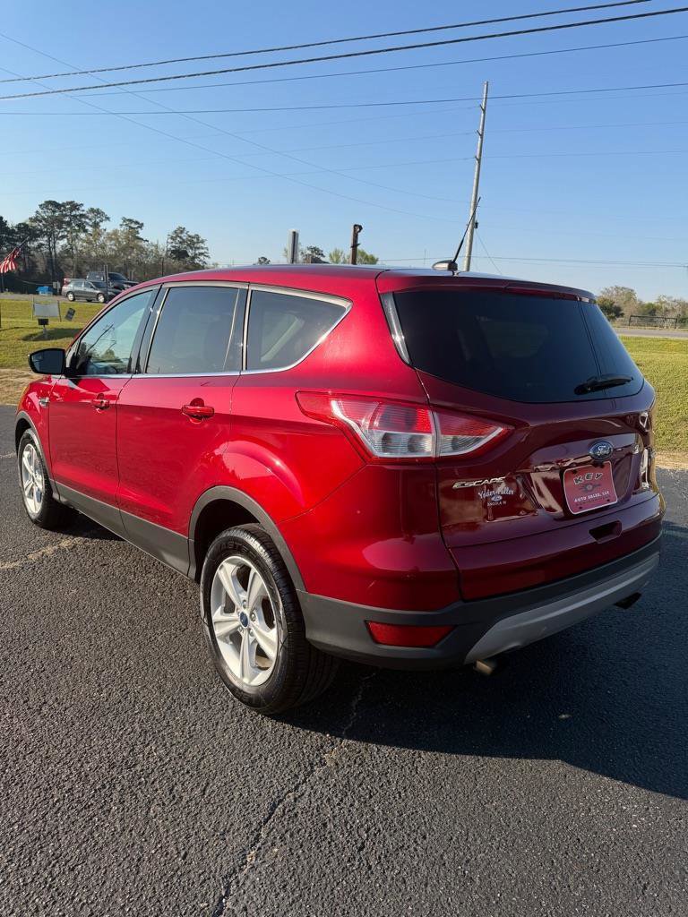 Used 2016 Ford Escape SE image 4