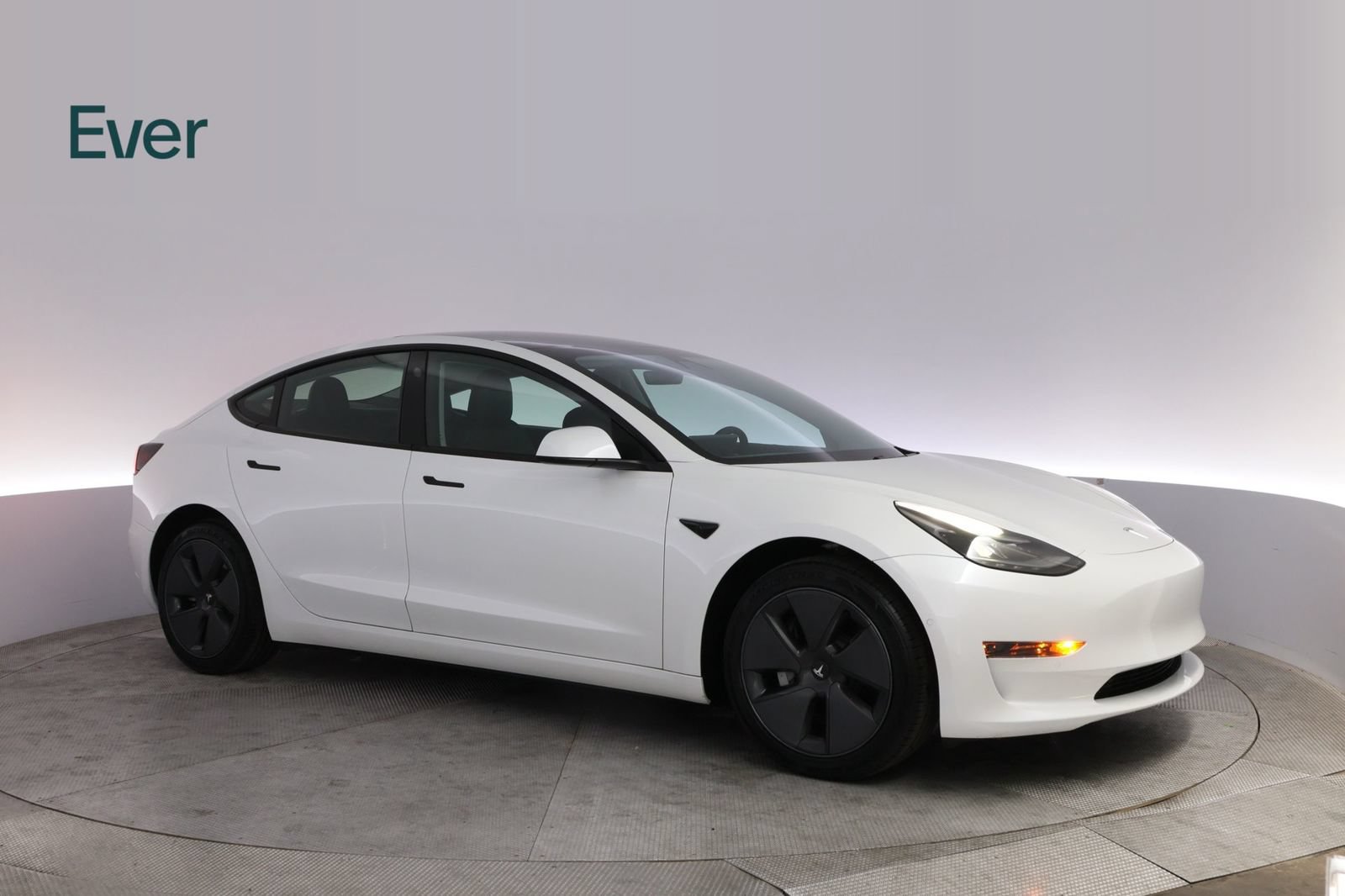 Used 2021 Tesla Model 3 Standard Range Plus RWD image 14