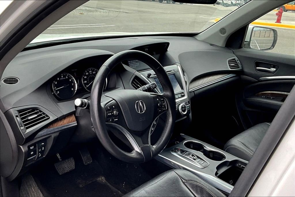 Used 2020 Acura MDX SH-AWD w/ Technology Package image 9