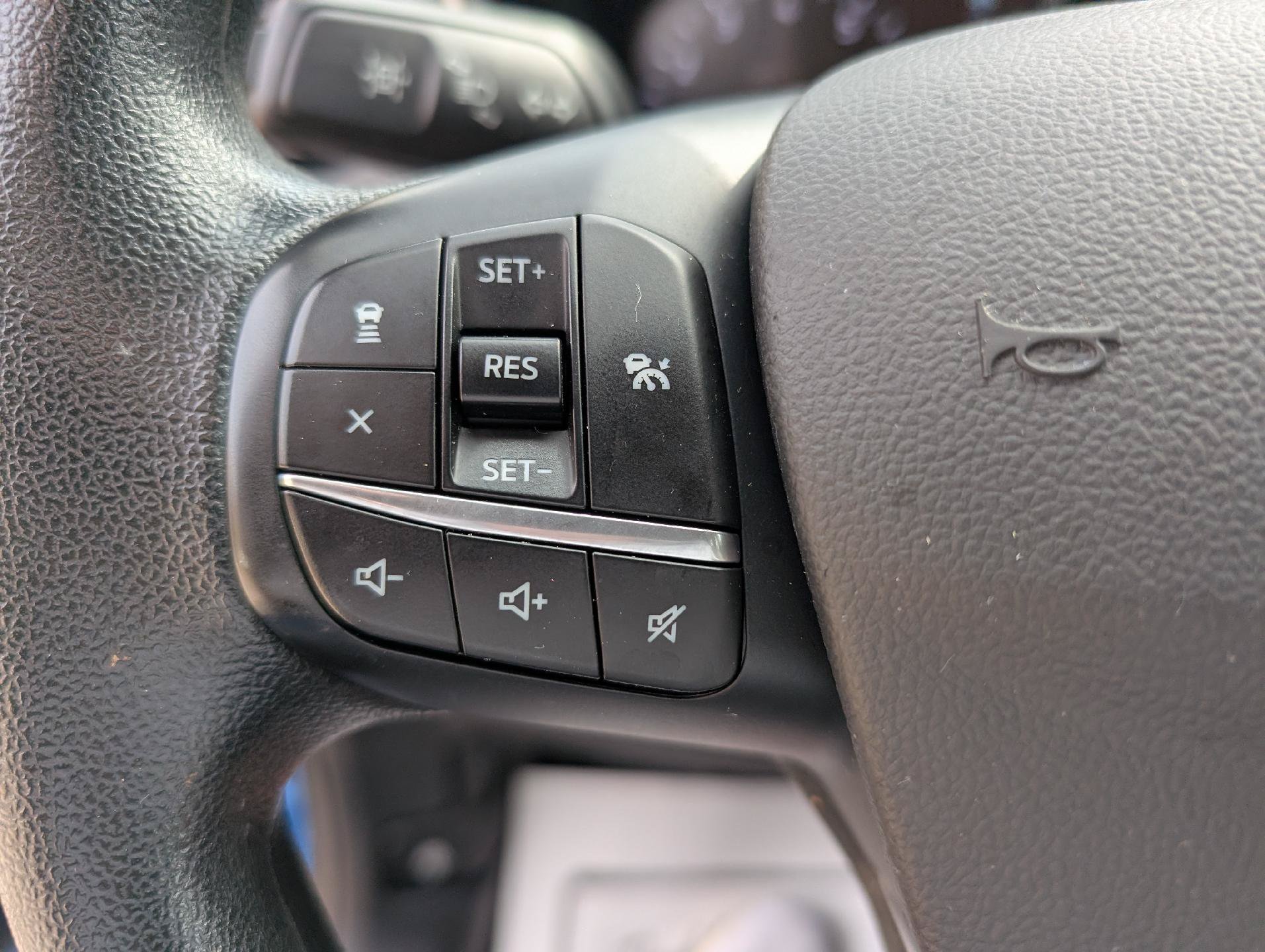 Used 2020 Ford Escape SE AWD/4WD image 21