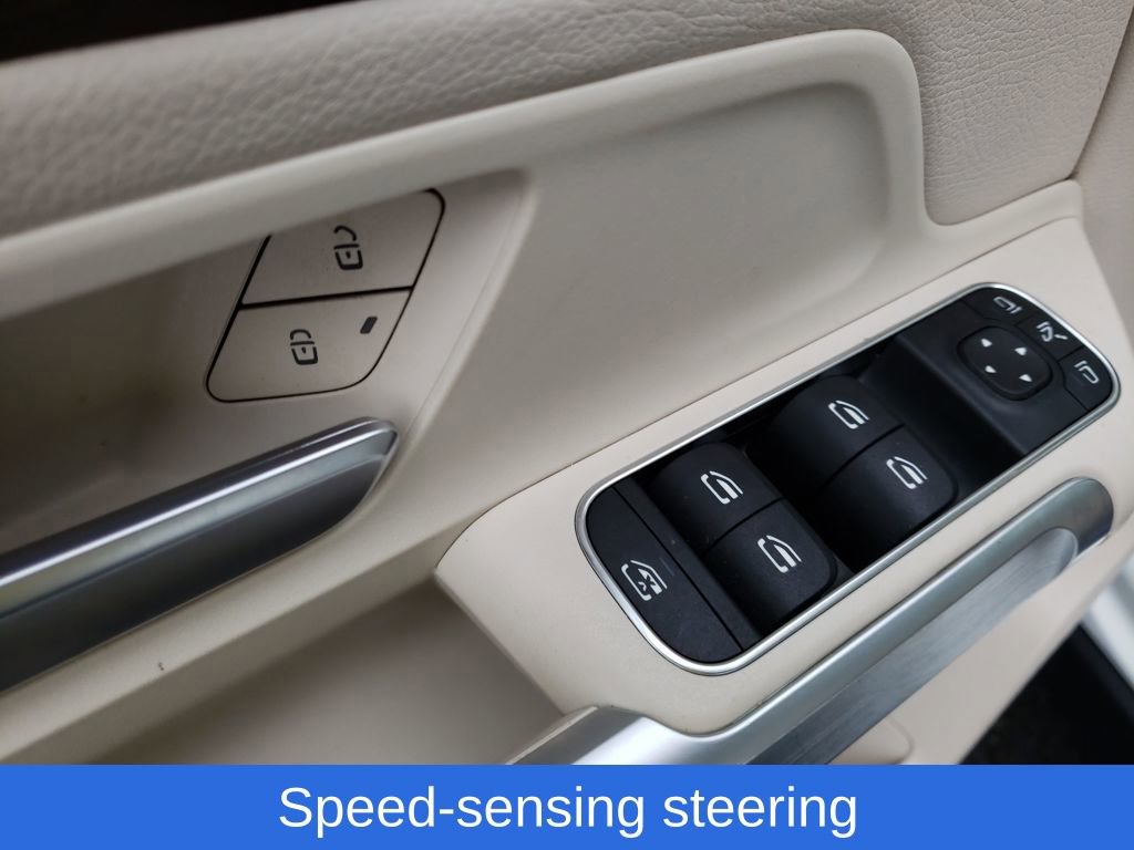 Used 2022 Mercedes-Benz GLB 250 4MATIC image 18