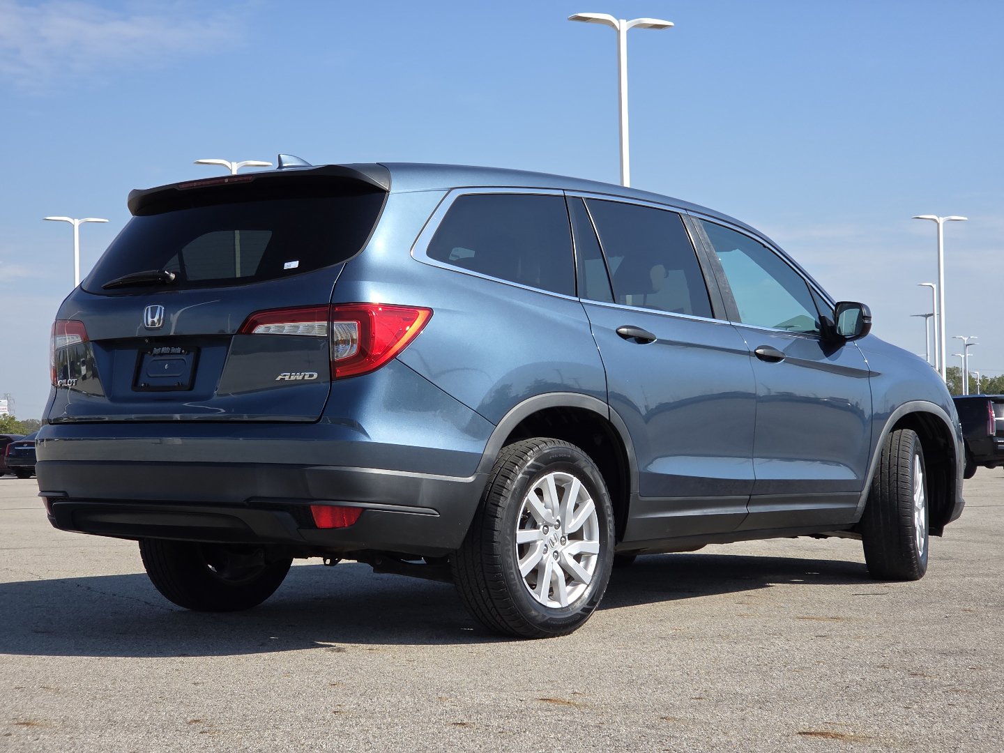 Used 2019 Honda Pilot LX image 16