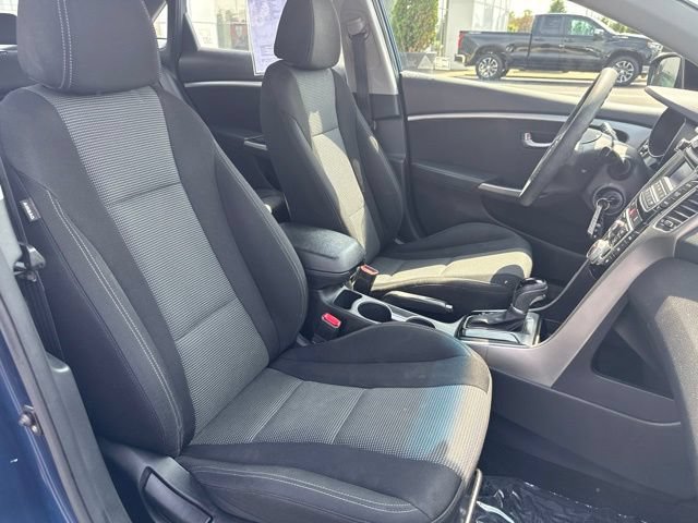 Used 2016 Hyundai Elantra GT FWD image 21